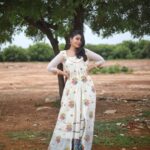 Ammu Abhirami Instagram – 🌼🌼🌼
Styling: @shriya_sriram
Outfit: @shrees_ethnic_wear
Photography team: @sat_narain
 @the.portrait.culture 
 @__studio_j_
 @praveenbabu96