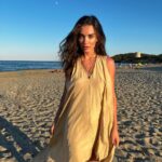 Amy Jackson Instagram - Super Moons mixed with Super Love 🫶🏼 ✨💜🤘🏼🫀🌕🪬🍉 Ibiza, Spain