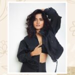 Anagha Instagram - ⚡️ Styled by: @alliaalrufai Hair & Make up: @namratasoni 📸: @rohanshrestha