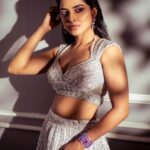 Anagha Instagram - @artcantbebothered @richie_muah @santoshmishraphotography @worldofraofficial @thehouseofrose @bindaniofficial