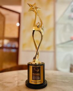 Anagha Instagram - #bestdebutantactresstamil 
Thankyou @siimawards for this one … 
I owe this to my family and close friends … 
Grateful to the entire team of natpe thunai … @partiban_desingu @hiphoptamizha ..
Natpe thunai will always be special ….❤️

Special thanks to @sridevisreedhar ❤️