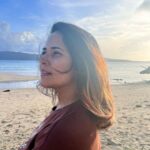 Anasuya Bharadwaj Instagram - Never get tide down 🌊 #BeachWisdom #ThrowbackPic #WaterBabyForever #MorningLovlies