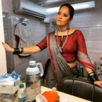 Anasuya Bharadwaj Instagram - #Darja is all yours now! Playing in theatres near you!! #Kanakam 🗡 @suniltollywood @sireeshanulu @aqsa0778 @pss_entertainments__ #Shammi #Sameer #Shakeel @gaurinaidu ⭐️