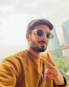 Anirudh Ravichander Instagram - Hi KL 🇲🇾 😃 Putrajaya Marriott Hotel