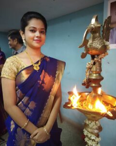 Anitha Sampath Instagram - #vanakkamthamizha #anithasampath #anitha #suntv #sunnews #anchoranitha