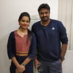Anitha Sampath Instagram – Happy to meet A.L.vijay sir today..a small newsanchor scene..he asked”ninga b.a tamil literature ah”…haha..#today #shoot #a.l.vijay #lakshmi_movie #newsanchor  #anchoranitha