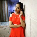 Anitha Sampath Instagram - #suntvnews #anchoranitha #lovingmywork