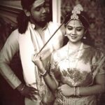 Anitha Sampath Instagram - #vanakkamthamizha #latepost #70sstyle #lovingit