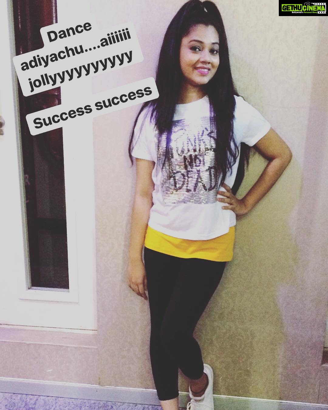Anitha Sampath Instagram - Suntv 25th year celebration #dance_program #solo_performance #onegirlarmy #successππππ
