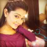 Anitha Sampath Instagram – Enna pandradhu..bore adikudhe..🤓 Sun Network