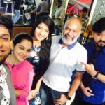 Anitha Sampath Instagram – Venkat prabu..party_time #vanakam tamizha #throwback @aswath_official @azhar_suntv @shali_nivekas funmoments