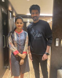 Anitha Sampath Instagram - அண்ணே💞 @sivakarthikeyan 
At RRR movie prelaunch event
Happy meeting u anna😊
Sweetest soul❤️
#anithasampath #sivakarthikeyan #rrr