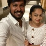 Anitha Sampath Instagram - Happy 5th year proposal anniversary to the man beside my success! Sep25 2016😍 proposal without the word “i love you”.. still cant find how that happened 😂 @itsme_pg #anniversary #proposalday #5thyear #outing #90scouple #90skids #restuarant #feathers Feathers Hotel Chennai
