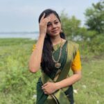 Anitha Sampath Instagram - திருச்செந்தூர்💛 Saree @rose_petals_collections Arunjunai Katha Ayananr Kovil