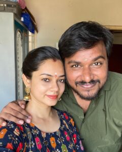 Anitha Sampath Instagram - The bestest hubby! The bestest marumagan (and a second son) to my family! The bestest brother and son to my nathanars & mamiyar. The Mr.perfect in each and every way! 

Kadavul enaku life la panna ore periya nalla vishayam unna meet pana vachadhu dhan! People say marriage will stop a media girl’s growth! But i grew after our wedding! Just because of your trust,freedom and encouragement! 

Thanks for the unconditional love you are showing me despite all the ups and downs! 

Thank you for everything you are doing for me! Lets chase our dreams together pappu! 

En valarchiyoda mulu karanamavum irundhutu, orama ninnu kai thatti rasikra unaku thirupi kuduka kadhal thavara edhuvum illa!  நம் காதல் போல் நாமும் வளர்வோம்!

Happy second wedding anniversary pappu! And 61st month love anniversary too! Sikrama “i love you”solli thola😂 5 varshama wait pandren🥰 @itsme_pg