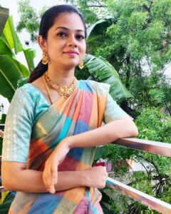 Anitha Sampath Instagram - A click amidst our next vlog! Thanks for being the reason for my smile @itsme_pg