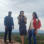 Anitha Sampath Instagram - Pilot film #1 Shooting in the hills.. வீரகனூர் குமரமலை #anitha #anithasampath #suntv #sunnews #newsreader #suntvnewsreader #vanakkamthamizha #vanakamthamizha #anchor #vj #anithaanchor #newsreaderanitha #newsreaderanithasampath #anithasampathinstagram Atur-Salem, Tamil Nadu, India