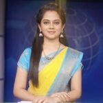 Anitha Sampath Instagram - சன் செய்திகளில் இன்று.. . Birthday gift saree from my insta follower..and i did a video of all gifts from my Insta followers in my YouTube channel..showed this saree in the video too..now only got a chance to wear it..thanks for the unconditional love guys!! . #anitha #anithasampath #suntv #sunnews #newsreader #suntvnews #suntvnewsreader #vanakkamthamizha #vanakamthamizha #anchor #vj #anithaanchor #newsreaderanitha #newsreaderanithasampath #anithasampathinstagram