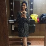 Anitha Sampath Instagram - Random blur mirrorfie...but loving it.. . #anitha #anithasampath #suntv #sunnews #newsreader #suntvnewsreader #vanakkamthamizha #vanakamthamizha #anchor #vj #anithaanchor #newsreaderanitha #newsreaderanithasampath #anithasampathinstagram