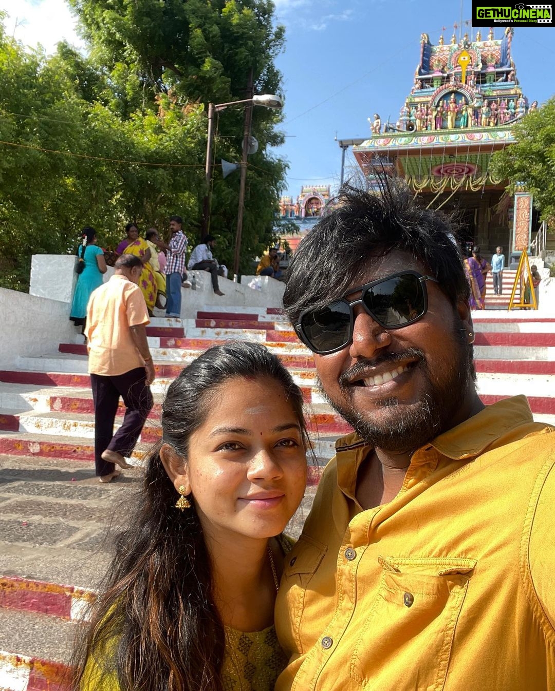 Anitha Sampath Instagram - Thanks to everyone who wished me on my birthday!😍I value each and everyone of u guys!!!😇 U guys never left me alone..each of your loving words means a lot to me😇🙏🏽 thanks for your support thangams. By the way this picture is from kundrathur murugan kovil. 5 varshama inga kutitu vara soli praba ta ketute irupen.romba nal asai. but amaiyave illa. Kadasila indha area ke kudi vandhu, vaigasi visagam day la, en birthday anaki dhan varanum nu irundhuruku. 😍😍 vlog also coming soon guys😘 thanks a lot. “If something dint happen now, it means u deserve more and it will happen far better than u expected with miracles”. Kundrathur Murugan Temple