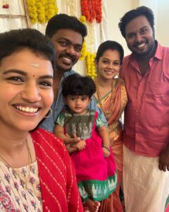 Anitha Sampath Instagram - My kind of people are the ones who make time to meet me ❤️🥰
Love you @official_anithasampath 

#srideviashok #anithasampath #sitarachintala