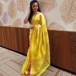 Anitha Sampath Instagram - மலர்வாய் மலர்வாய் கொடியே.. கனிவாய் கனிவாய் மரமே.. நதியும் கரையும் அருகே.. நானும் அவனும் அருகே.. . #anitha #anithasampath #anchoranitha #anithaanchor #newsreader #newsreaderanitha #suntv #suntvanchor #sunnews #news