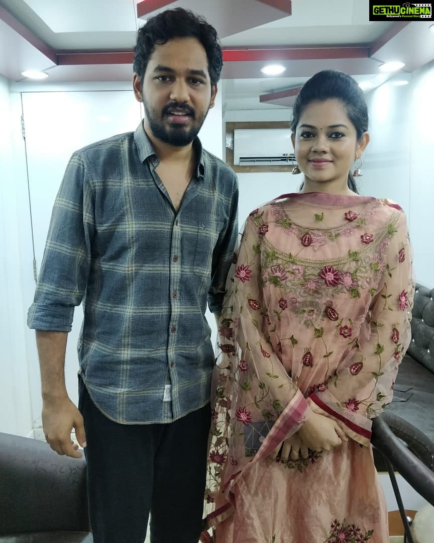 Anitha Sampath Instagram - Zero scene..zero attitude Hiphop thamizha aadhi at sunsinger show.. @hiphoptamizha #aadhi #sunsinger #suntv #hiphoptamizha Jeppiaar Engineering College