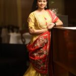 Anitha Sampath Instagram – வாழ்க்கை ஒரு வட்டம்..இங்க ஜெயிக்கிறவன் தோப்பான்..தோக்குறவன் ஜெயிப்பான்…(சும்மா தோனுச்சு) #anitha #anithasampath #sunnews #suntv #anchor Residency Towers Chennai