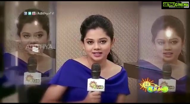 Anitha Sampath Instagram - எப்போதும் இறுக்கமாகவே காணப்படும் செய்தி வாசிப்பாளர்கள்..பாடுவதையோ ஆடுவதையோ காண்பது சற்று வித்தியாசமான உணர்வாகத்தான் இருக்கும் என நினைக்கிறேன்.. .. .. At least iv been seen in a casual manner through Vanakam thamizha..but so many Dont know how talented other newsreaders are.. #adhityaawards #adhityatv #anitha #anithasampath #anchoranitha
