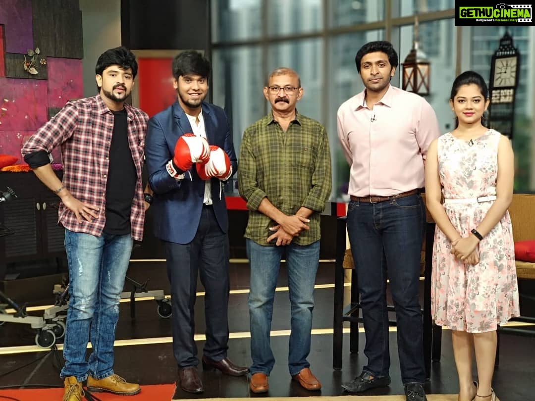 Anitha Sampath Instagram - 60 vayadhu maniram team...vikram Prabhu and radha Mohan sir.. #vanakkamthamizha #suntv #sunnews #anchoranitha #anitha #anithasampath