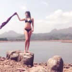 Anjali Lavania Instagram - When things get tough - does life spiral out of focus or spiral back into focus? 🌀 I guess it’s all about perspective 🙃 and our will power to rise above the stormy clouds that try to dim our light 🌦 #willpower #ascension #higherselfing #anjelliluvania #whenthingsgettoughthetoughgetgoing #trippyvideos #naturebaby