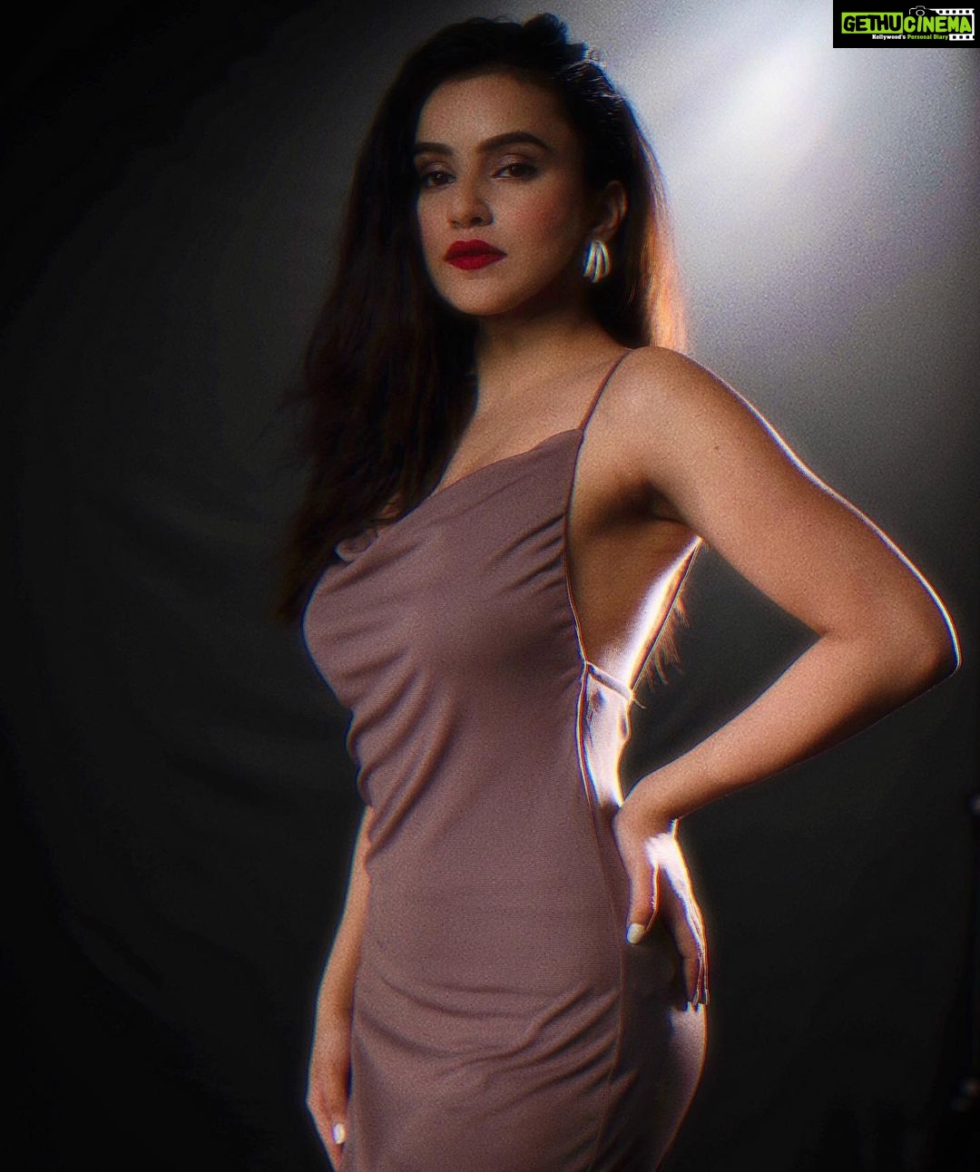 Ankitta Sharma Instagram - Fifty shades of slay.