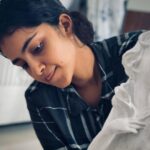 Anupama Parameswaran Instagram – How my Sunday went 🤣 concentration level💯 the last picture says how it started 🤣 #lovethispic #nosculptingskill #onlypaintingskill