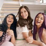 Anupama Parameswaran Instagram - Garnier girls👩🏻‍🦱 ♥️ Loved working with these wonderful girls @dianapenty and @mahima_makwana ♥️ @garnierindia