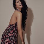 Anupama Parameswaran Instagram - When he knows how to make you smile and spice you up at the same time. 😝 Wearing @metamera Earrings @spillthebead Styled by @rashmitathapa🥹♥️ Styling team @aishwarya128 Shot by @arifminhaz🔥😈 Photo assist @thejaswitanneru