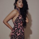 Anupama Parameswaran Instagram - When he knows how to make you smile and spice you up at the same time. 😝 Wearing @metamera Earrings @spillthebead Styled by @rashmitathapa🥹♥️ Styling team @aishwarya128 Shot by @arifminhaz🔥😈 Photo assist @thejaswitanneru