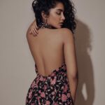 Anupama Parameswaran Instagram - When he knows how to make you smile and spice you up at the same time. 😝 Wearing @metamera Earrings @spillthebead Styled by @rashmitathapa🥹♥️ Styling team @aishwarya128 Shot by @arifminhaz🔥😈 Photo assist @thejaswitanneru