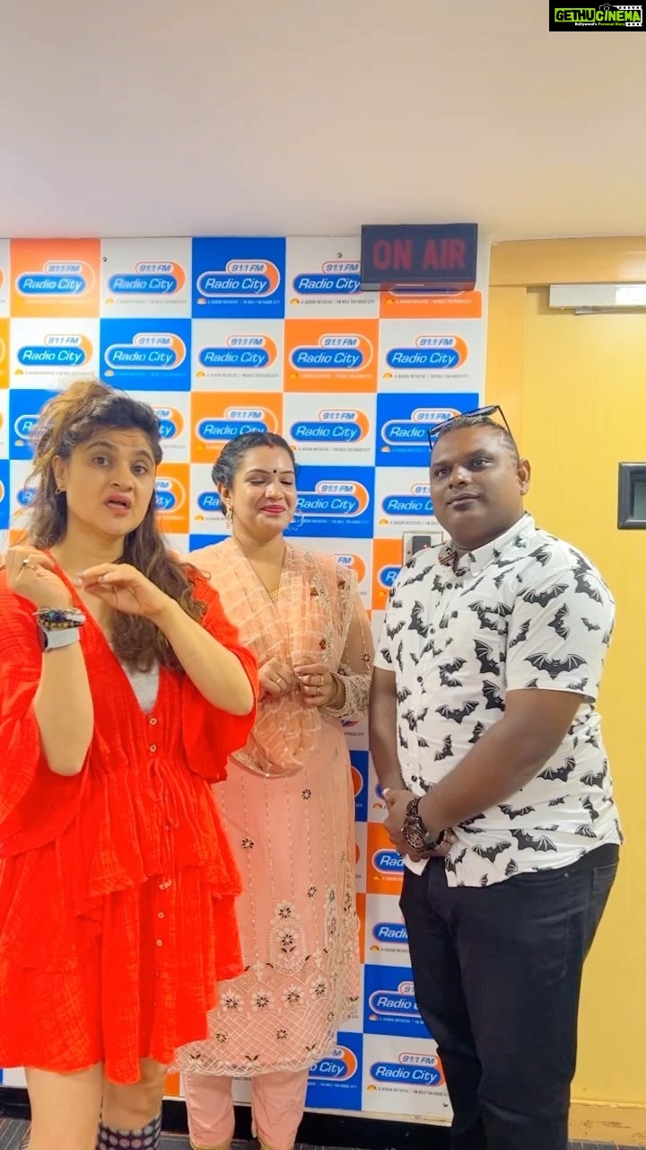 Archana Instagram - It’s always happy to make reels with @archanaapania mam ❤️ #comedy #comedyreels #instagood #instadaily #hasbandwife #foryou #foryoupage #viralvideos