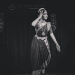 Archana Jois Instagram - 🌼 ನೃತ್ಯ ಭಾನು 🌼 📸 - @naveen.shankar.98 #bharathanatyam #kappannaangala #nruthyabhanu #solo #indianart #archanajois