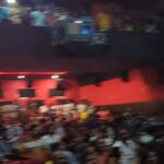 Arun Vijay Instagram - Fully packed family audience at @rakkicinemas!!🙏🏽❤️😘 #YaanaiHousefullShows #YaanaiRunningSuccessfully