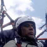 Ashish Vidyarthi Instagram - MY FIRST EVER PARAGLIDING EXPERIENCE 😍🫣❤️ CLICK THE LINK IN BIO TO WATCH FULL VLOG #vlog11 #dailyvlog #ashishvidyarthi #paragliding #himachal #reelsinstagram #reelitfeelit #reelkarofeelkaro Bir, Himachal Pradesh, India