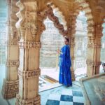 Ashna Zaveri Instagram - In your presence I found my peace 🙏😇💫 #prayers #faith #intotheunknown #blessings #spirituality Gujarat, India