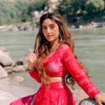 Ashnoor Kaur, hd, red dress, glamour