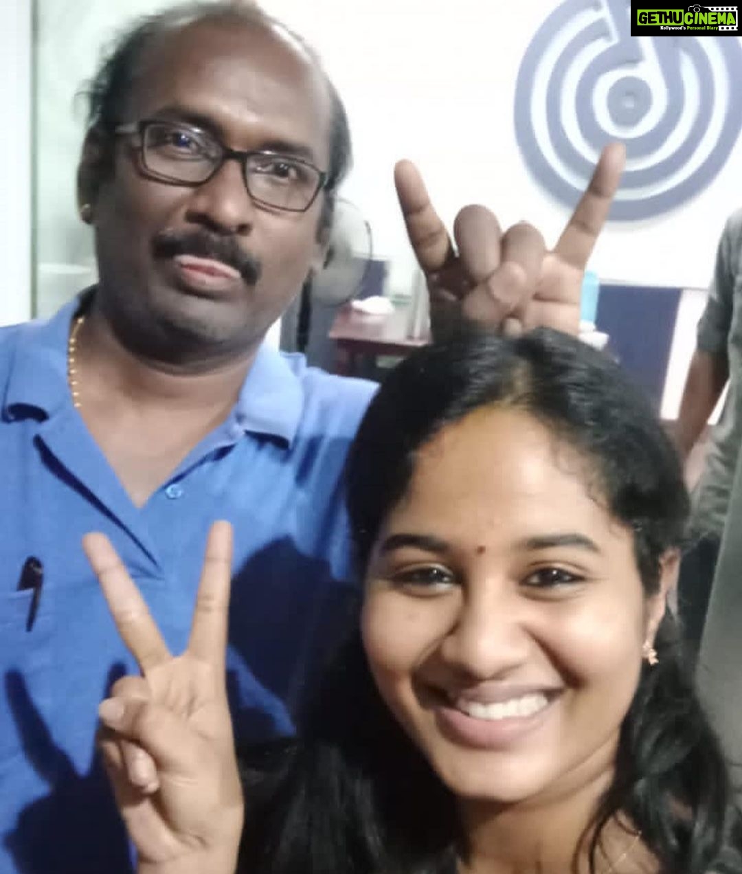 Brigida Instagram - Wishing you a many more happyyy birthday @arthur_a_wilson sir! ♥️ I can’t believe…I’ve been on your frames. Feeling so blessed that I’ve worked with a seniormost person who did extraordinary cinematography in films like , #panjathanthiram #anbesivam #povellamunvasam #pammalksamantham #rhythm #nankadavul #avanivan (My favourites) And who did mind blowing cinematography in, #iravinnizhal 🔥 (The world’s 1st Nonlinear single shot film) #brigida #brigidasaga #paviteacher #debut #assistantdirector #kollywood #iravinnizhal #parthibanradhakrishnan #arrahman #madrastalkies #cinema #love #flower