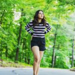 Catherine Tresa Instagram – A walk in the woods is therapy!💫

#lategram #travelislove #greengreengreen
#mebeingme #fridayvibes

captured by @datphotoguy2.0 Virginia & Washington D.C.