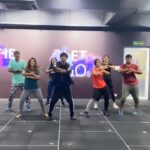 Chandini Tamilarasan Instagram – Some fun after a good workout ❤️❤️
@common_man_sathish 
@lakshmimadhu_83