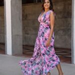 Chandini Tamilarasan Instagram - Glamour never takes a day off ❤️ 📸 - @thestoryteller_india ✨ Outfit - @johnandananth ✨ Styling - @navadevi.rajkumar ✨ Mua - @anupama.krishnamachari ✨ Hairstylist - @prem_hairstyle ✨ #chandinitamilarasan #chandini #tamil #tamilactress #photoshoot