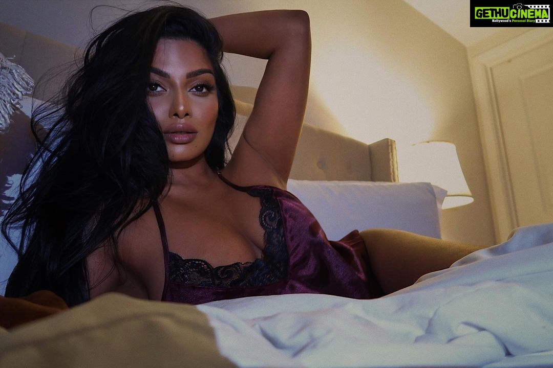 Chandrika Ravi Instagram - Goodnight from Los Angeles x