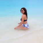 Daisy Shah Instagram - When I think of travel, there is only one name that unanimously comes to mind @travelwithjourneylabel You can also book the luxury holiday of your dreams too, by contacting them at +917400244442. Check them out on JourneyLabel.com. You will simply love them. 🥰 Think Holiday, Think JourneyLabel! 🛩️ #TravelWithJourneyLabel #JourneyLabel #ThinkHolidayThinkJourneyLabel #YouAreSpecial