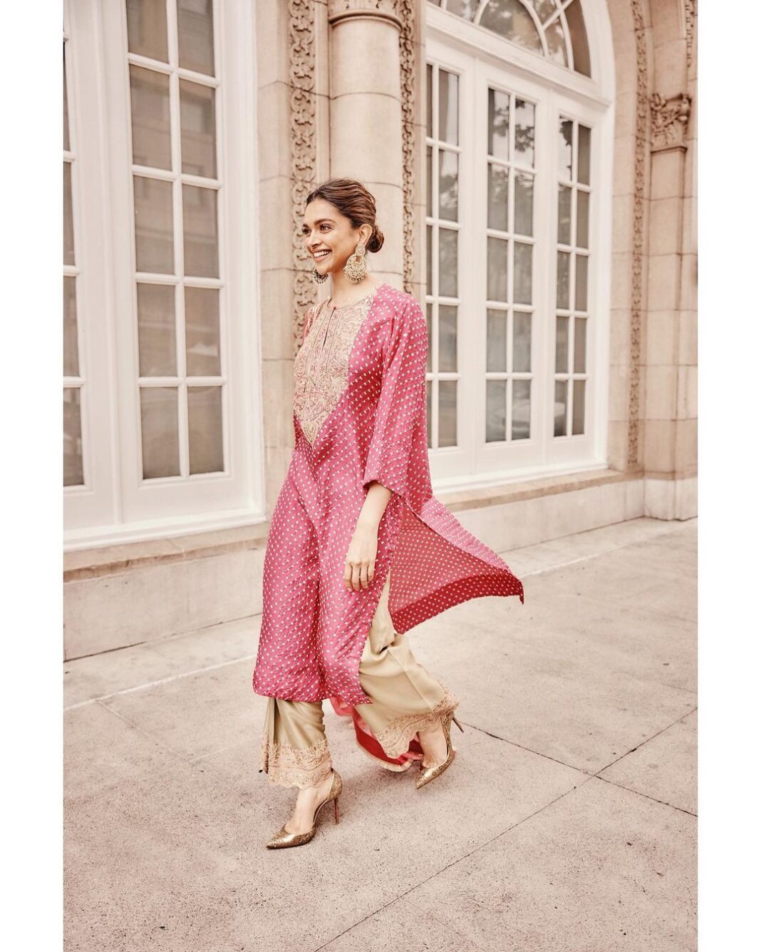 Deepika Padukone Instagram - A people without the knowledge of their past history, origin and culture is like a tree without roots. Thank you #KAOCA and to the people of my community for your love, warmth and blessings… I couldn’t be more proud…💗 #amchigele